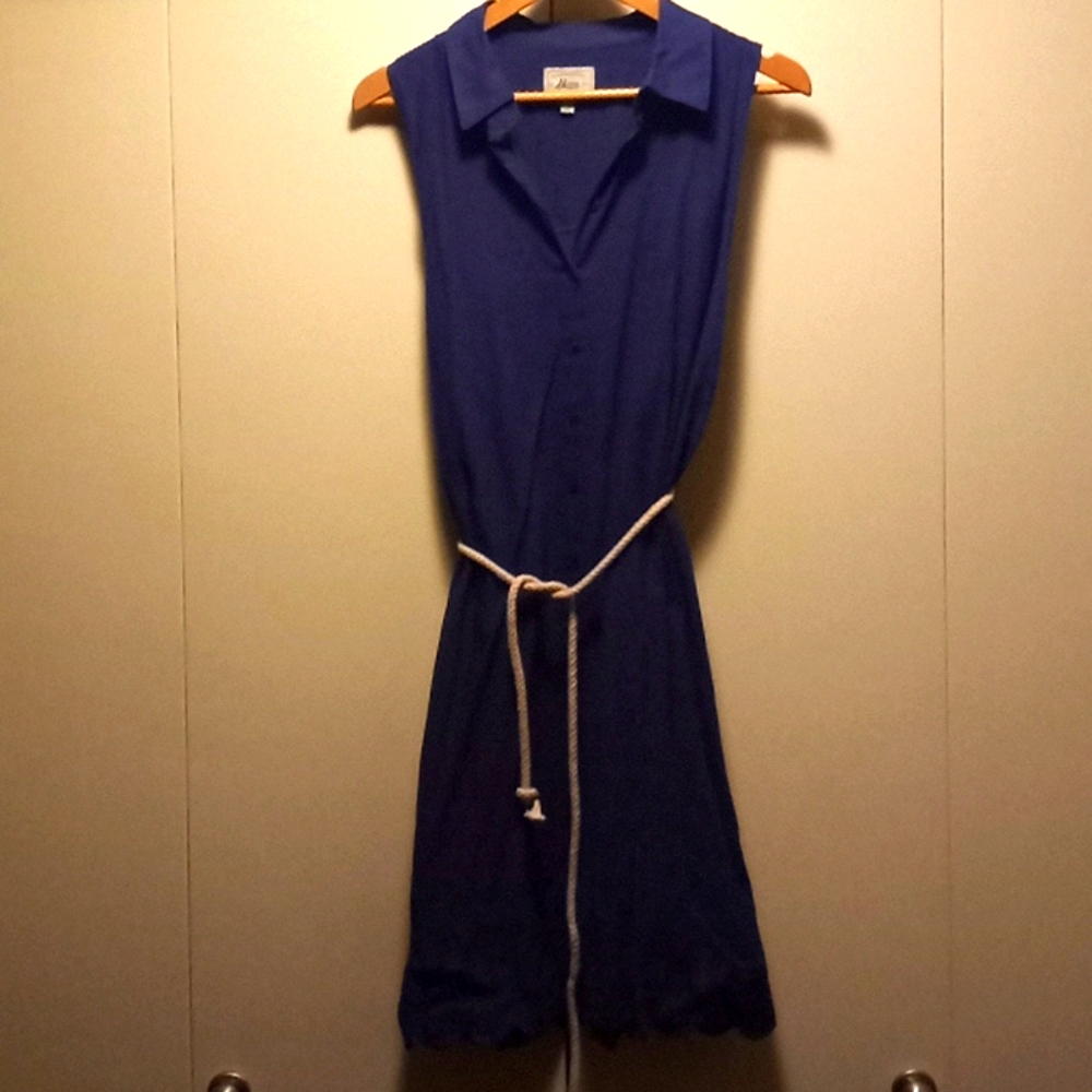 Blue dress